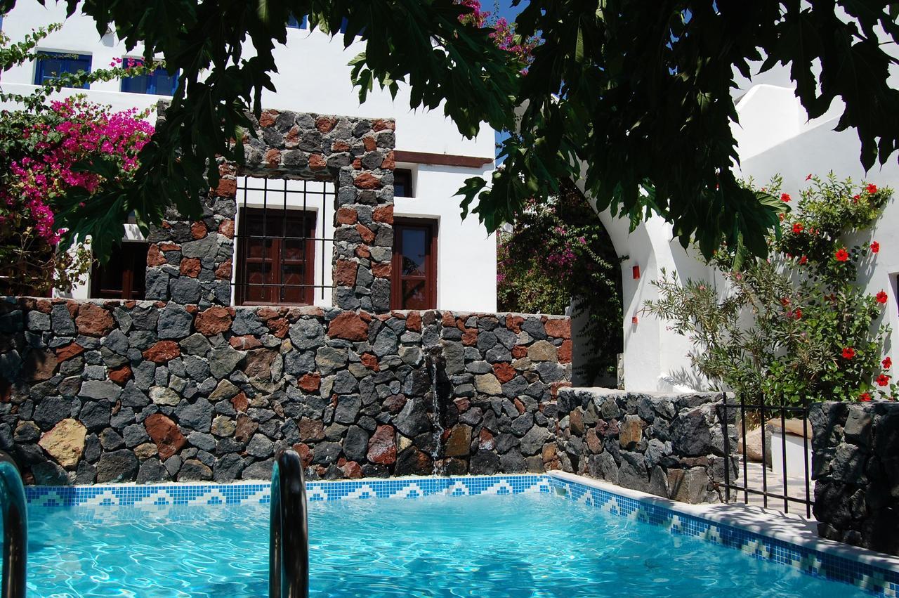 Santorini Reflexions Sea Aparthotel Kamari  Exterior photo