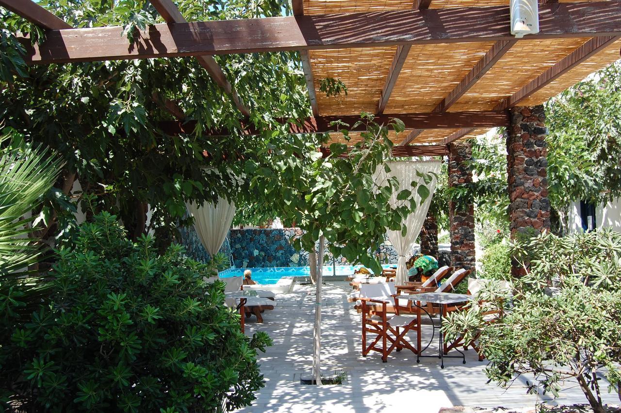 Santorini Reflexions Sea Aparthotel Kamari  Exterior photo